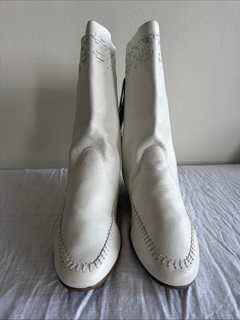 🤍White 🤍Leather Deadstock Moccasin Boots - Studded, Fringed & Woven Details
